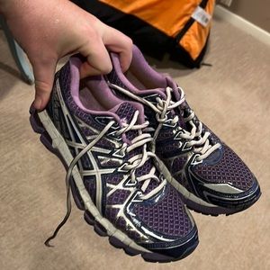 Women’s size 8 ASICS running shoe